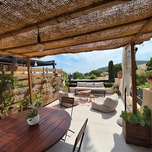 A Pramousquier Appartement