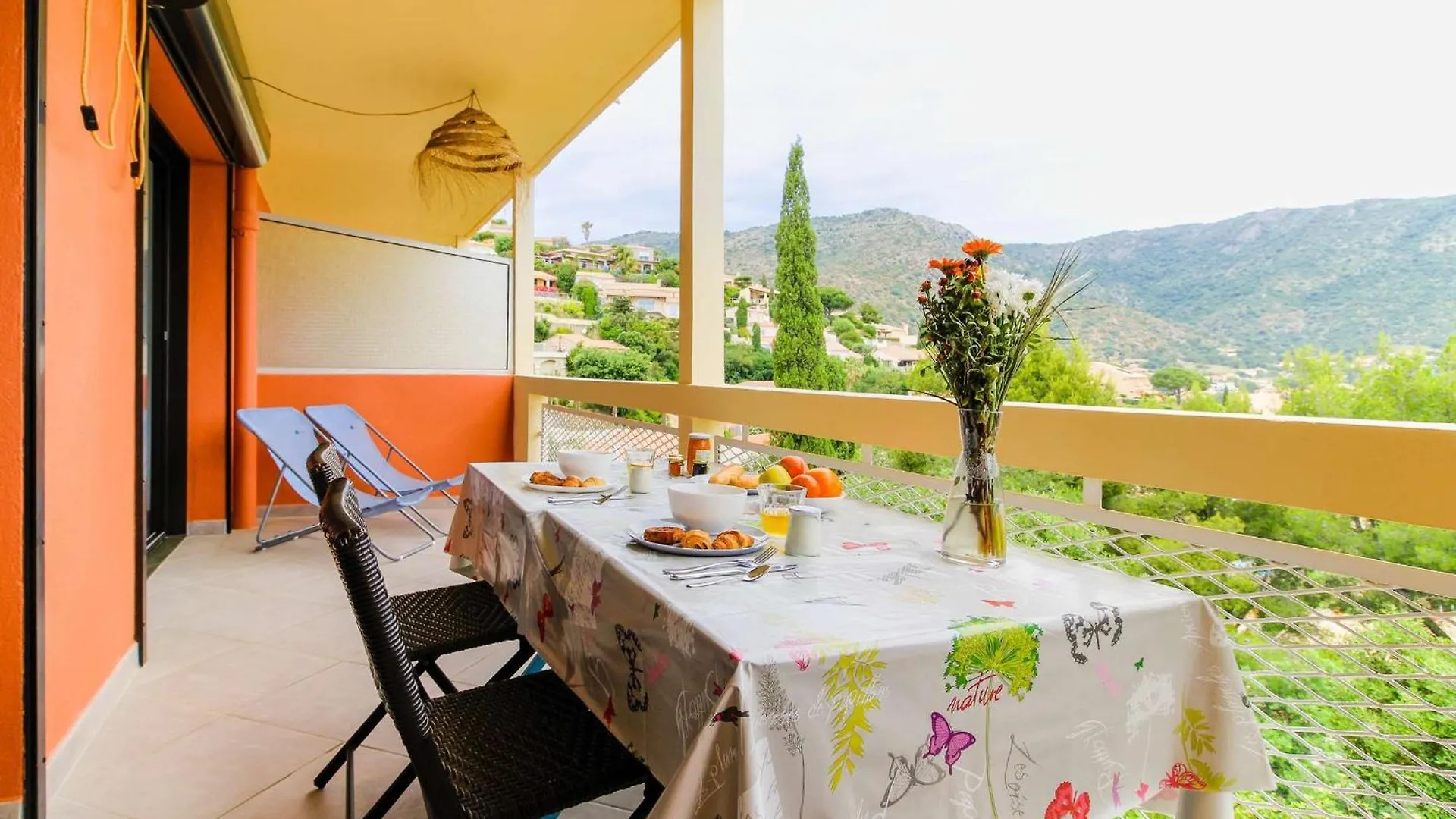 Apartment Select'Sohome - Appartement Pour 4 Personnes Avec Vue Mer A Saint-Clair ! - Zadig Le Lavandou France